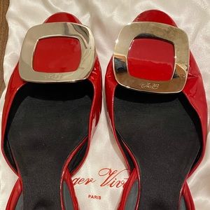 Roger Vivier Chips Patent Leather Ballerine Flat